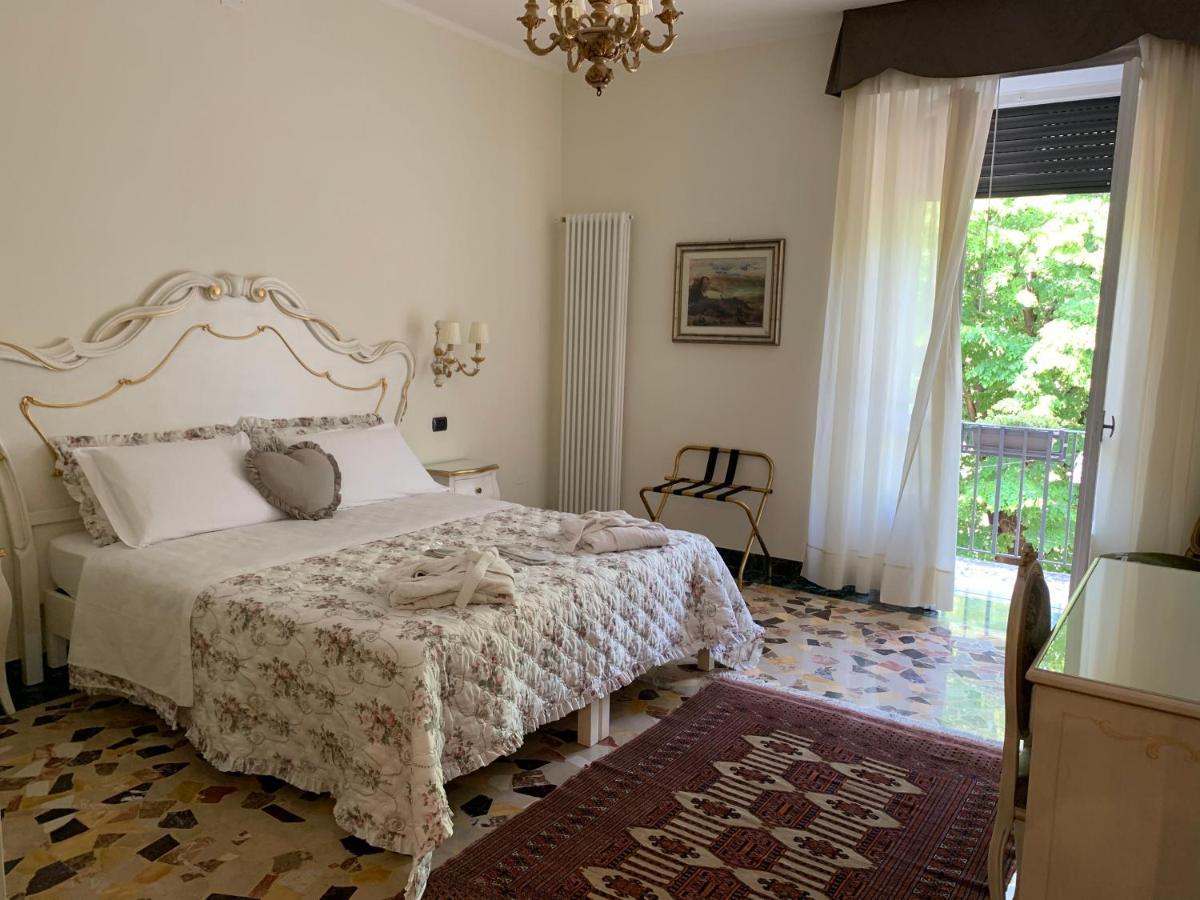 Notti Sull'Adige Hotel Verona Bagian luar foto