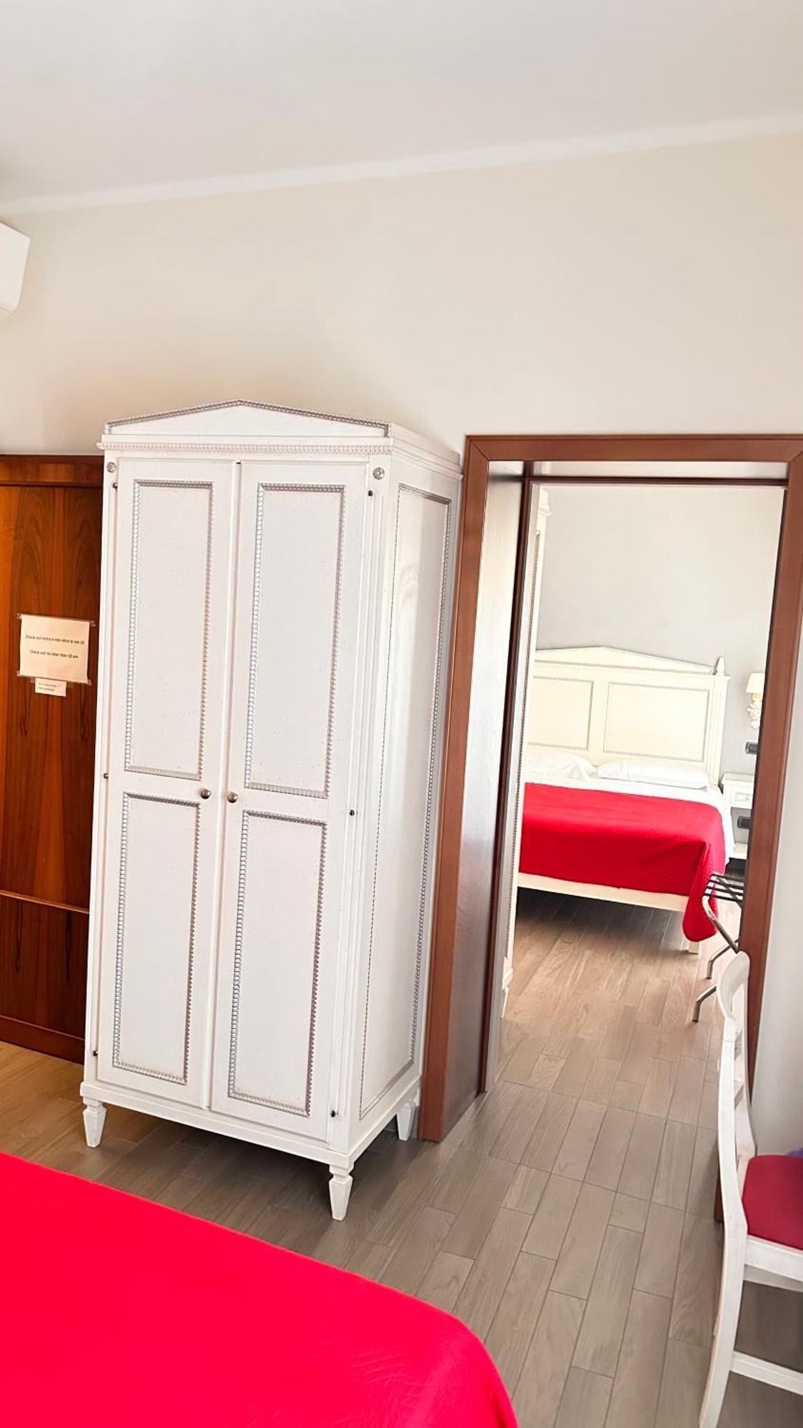 Notti Sull'Adige Hotel Verona Bagian luar foto